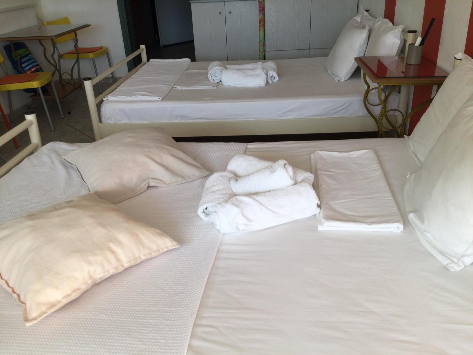 Maria'S Roomstudios Apartments Flats To Let Seaside Heart City Chantzara Spyropoulos Igoumenitsa Eksteriør billede