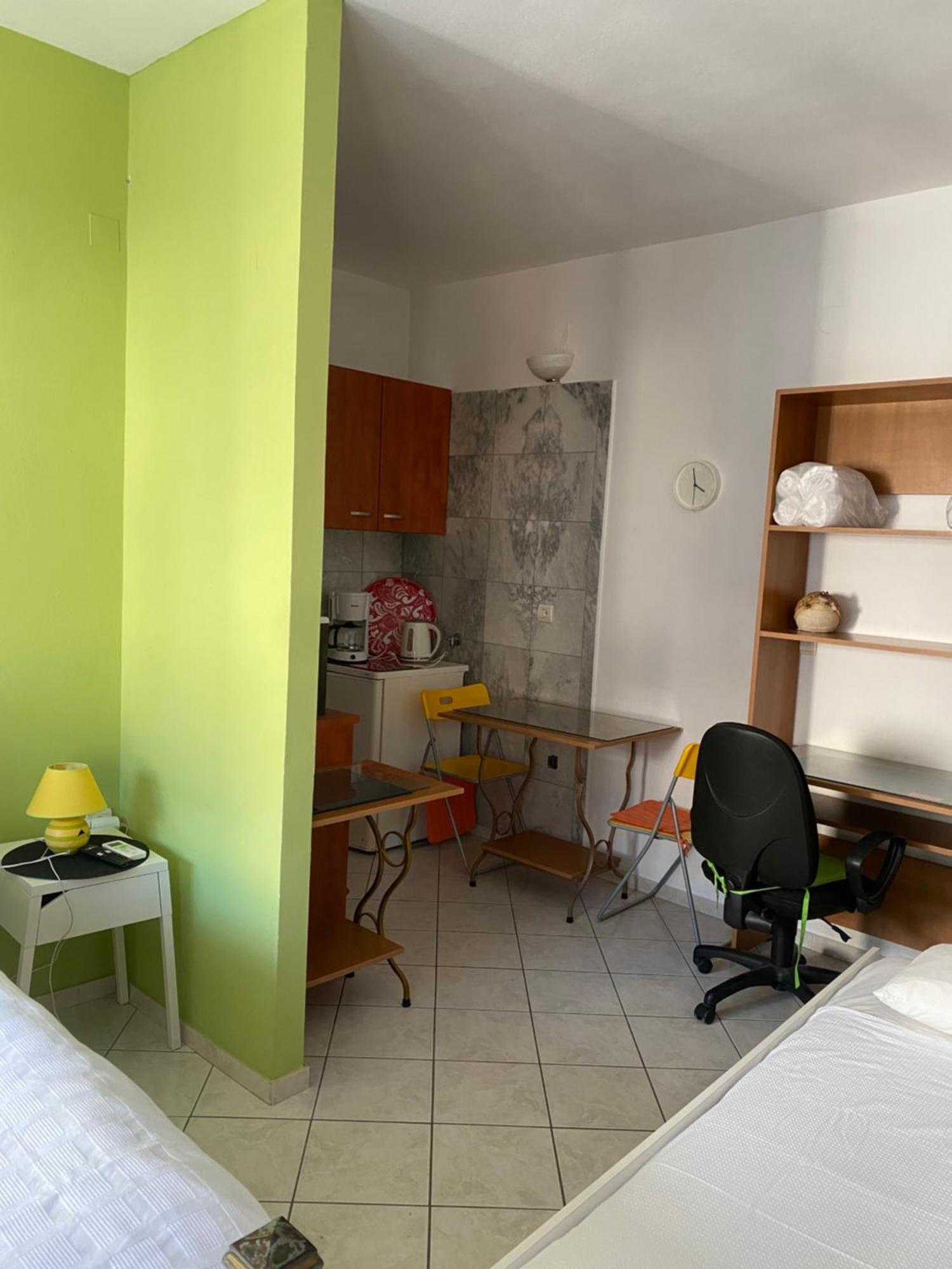 Maria'S Roomstudios Apartments Flats To Let Seaside Heart City Chantzara Spyropoulos Igoumenitsa Eksteriør billede